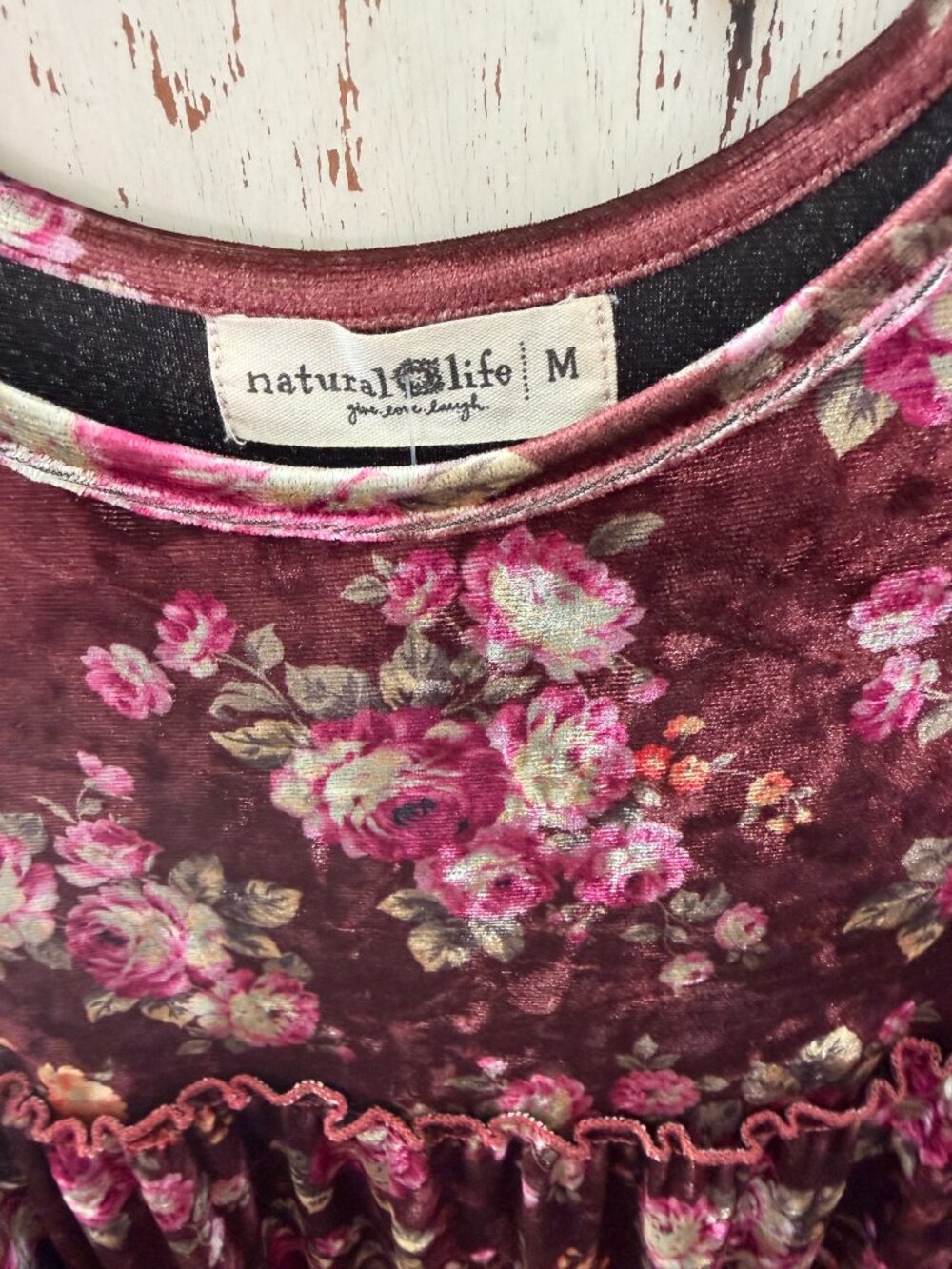NATURAL LIFE KARLIE VELVET MAXI DRESS - Picture 4 of 5